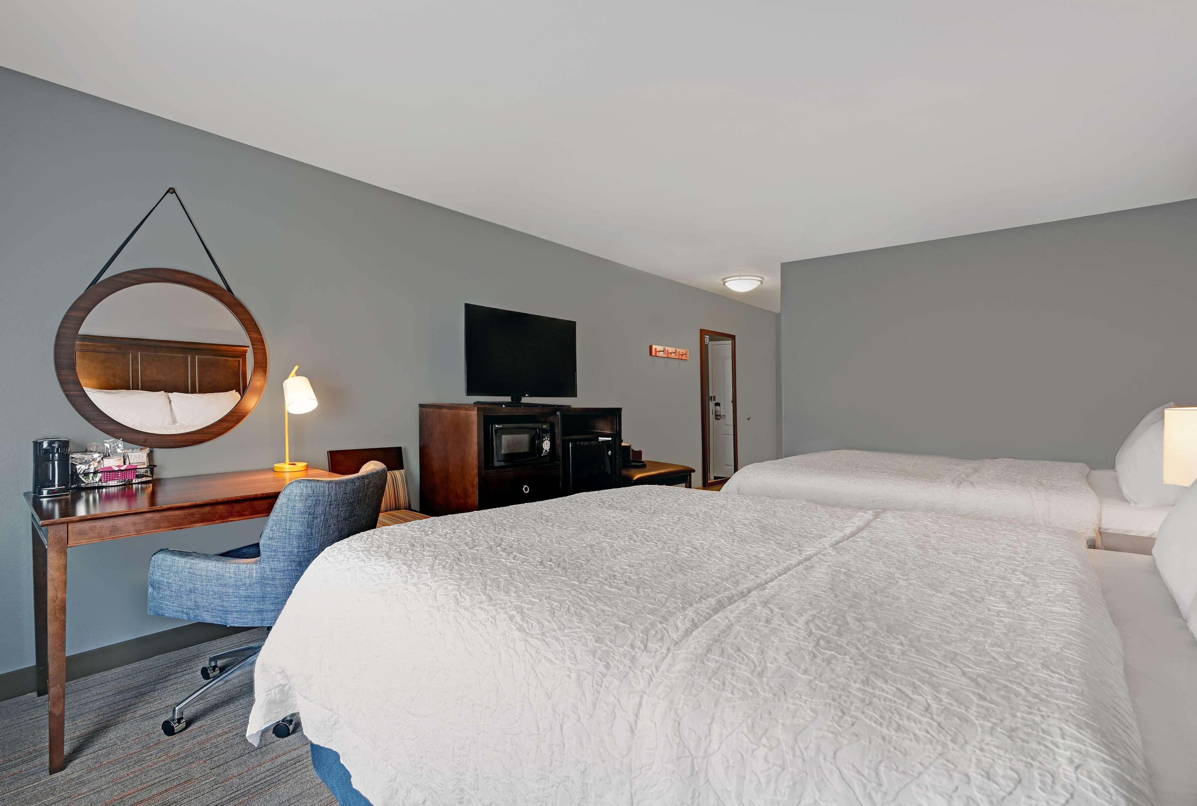 Hampton Inn Farmington Ngoại thất bức ảnh