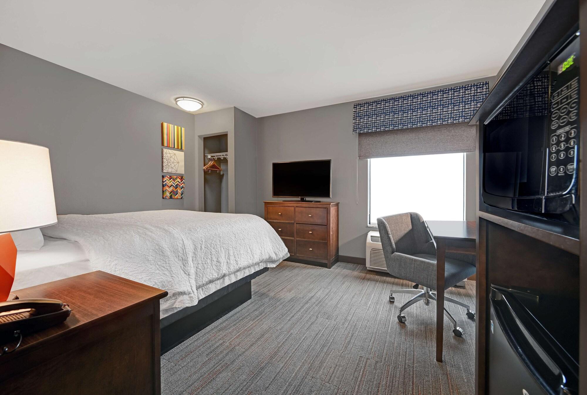 Hampton Inn Farmington Ngoại thất bức ảnh