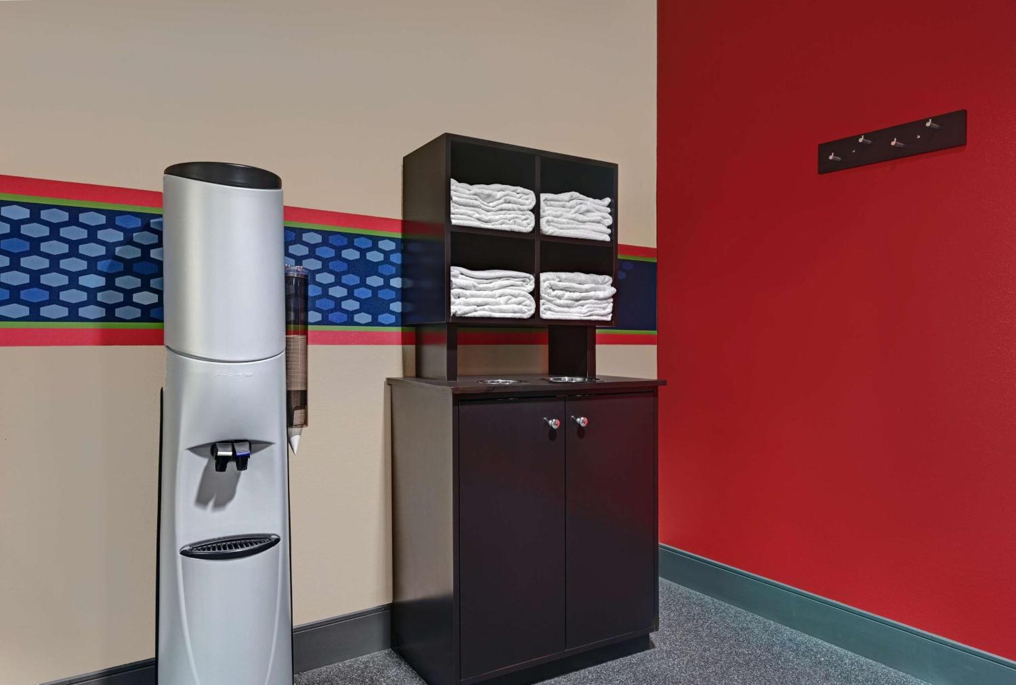 Hampton Inn Farmington Ngoại thất bức ảnh