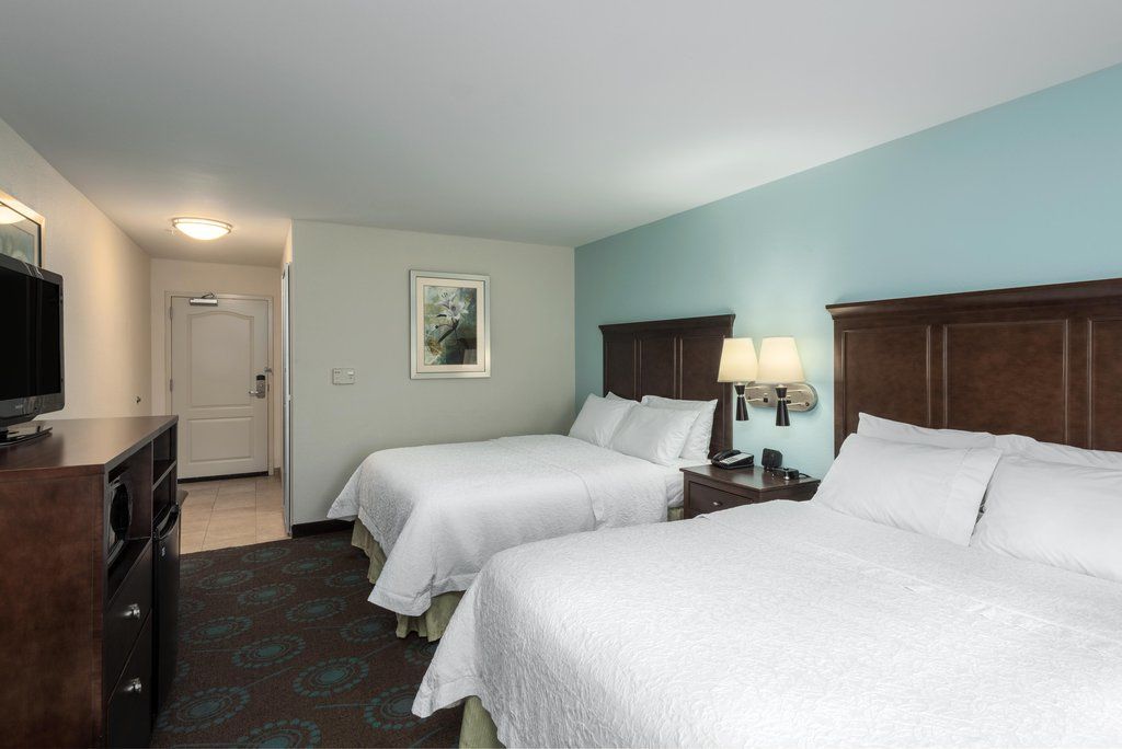 Hampton Inn Farmington Ngoại thất bức ảnh